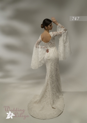 Wedding dress №747