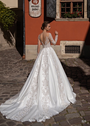 Wedding dress №828