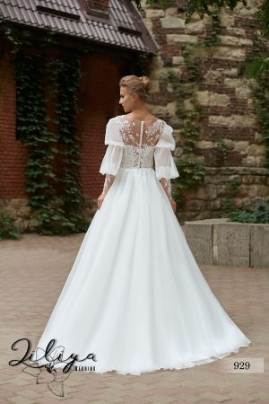 Wedding dress №929