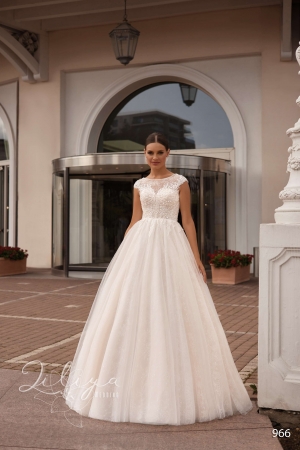 Wedding dress №966