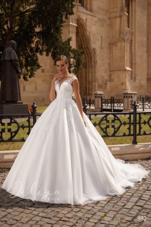 Свадебное платье №982