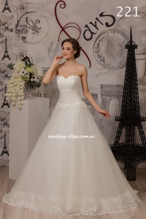 Wedding dress №221