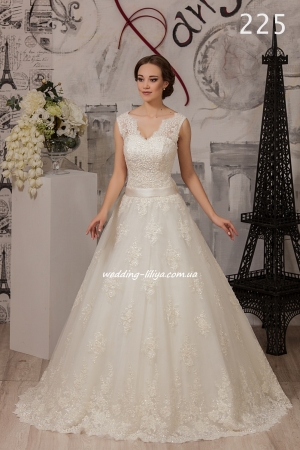 Wedding dress №225