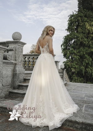 Wedding dress №697