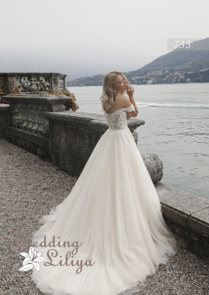 Wedding dress №733