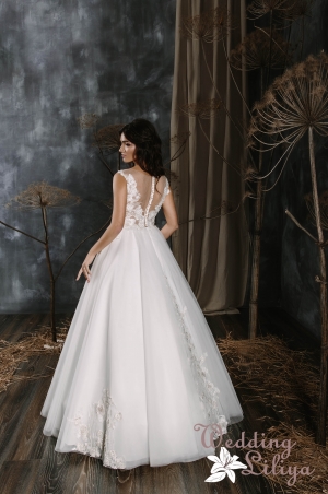 Wedding dress №576