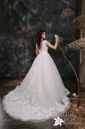 Wedding dress №584