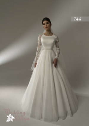 Wedding dress №744