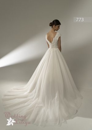 Wedding dress №773