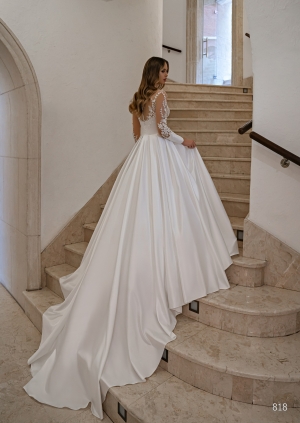 Wedding dress №818