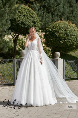Wedding dress №885