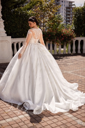 Wedding dress №943