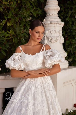 Wedding dress №987